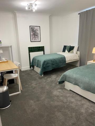 Guest Rooms In Camden Town London Exterior photo
