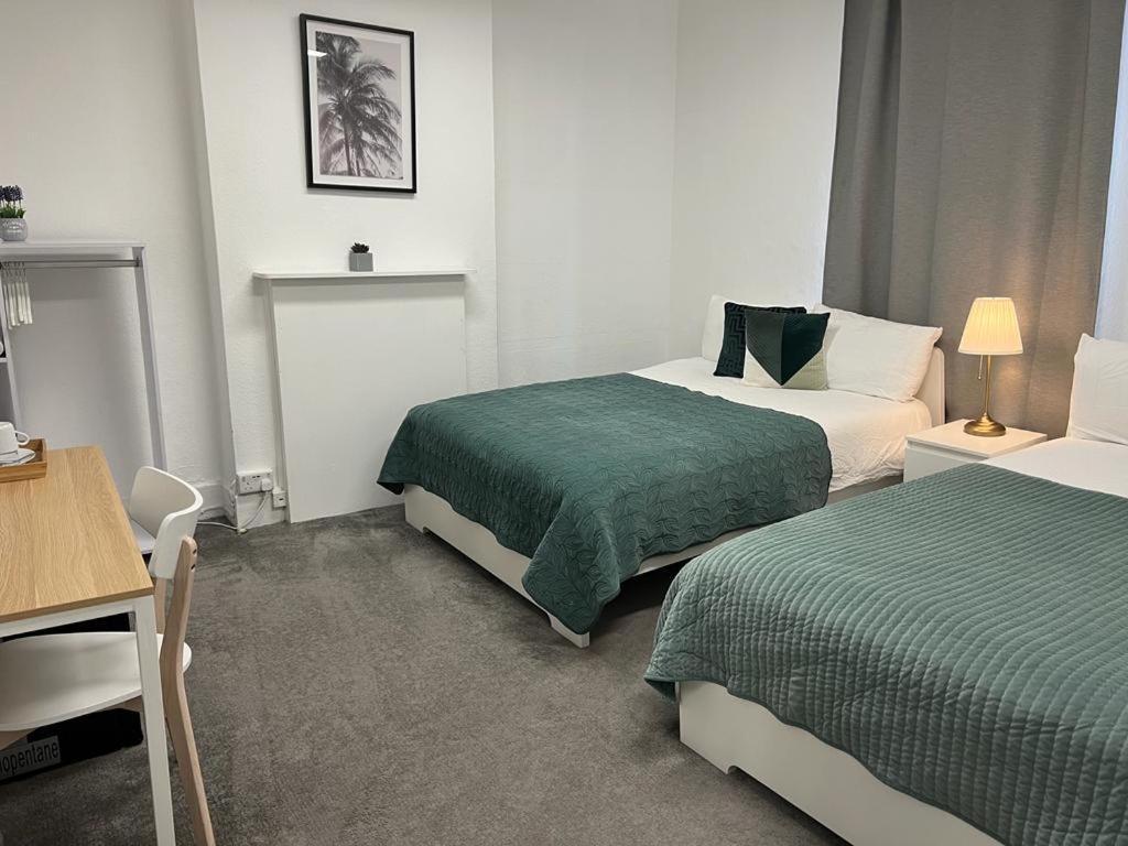 Guest Rooms In Camden Town London Exterior photo